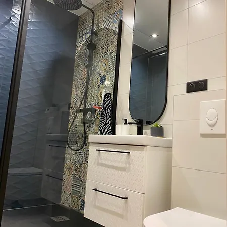 ** Neuf Hyper Centre A * アグノー